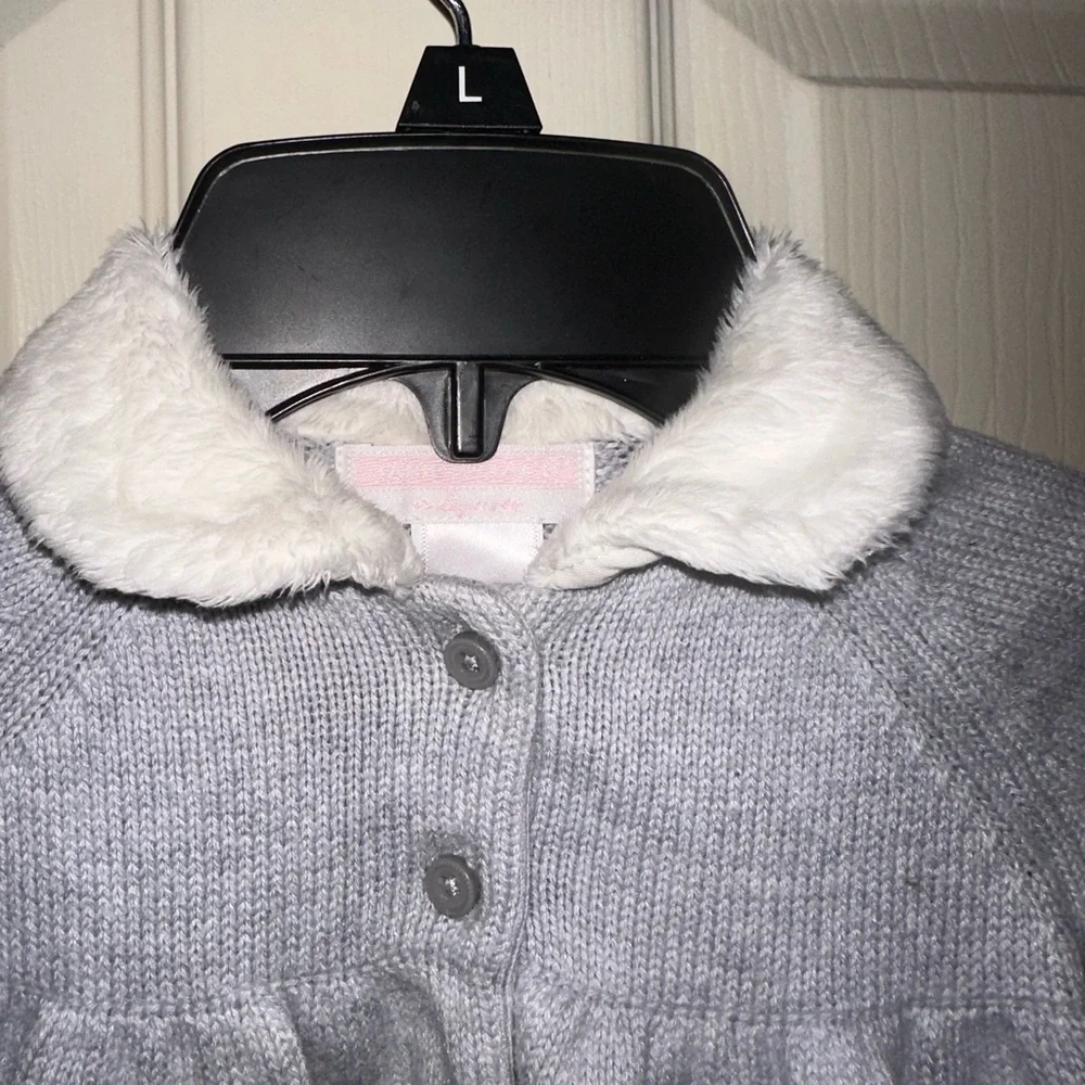 Janie and Jack Gray Knit Baby Cardigan with White faux Fur Collar 3 to 6 months